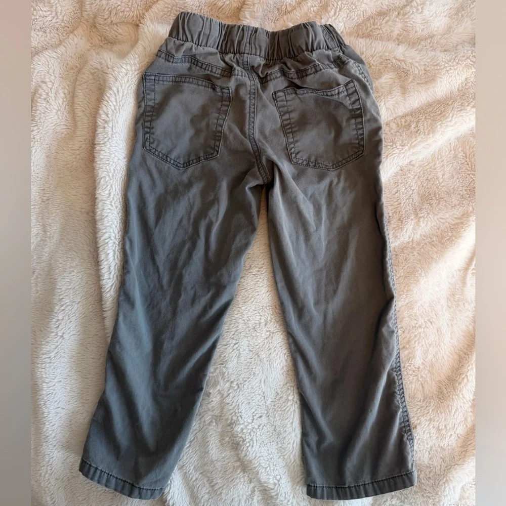 Cat & Jack stylish gray