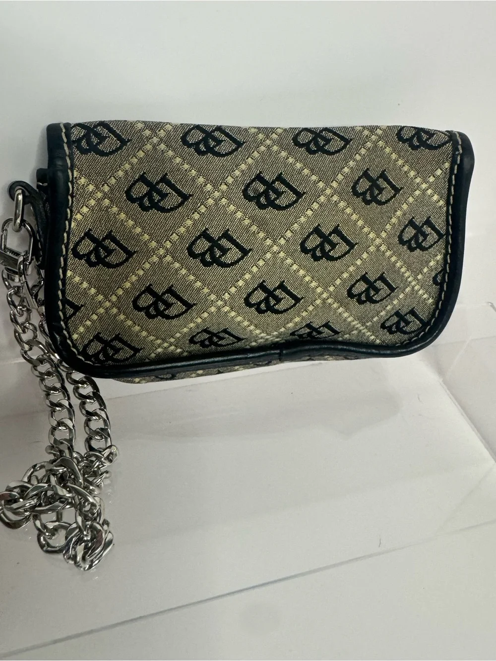 Dooney & Bourke dooney bourke