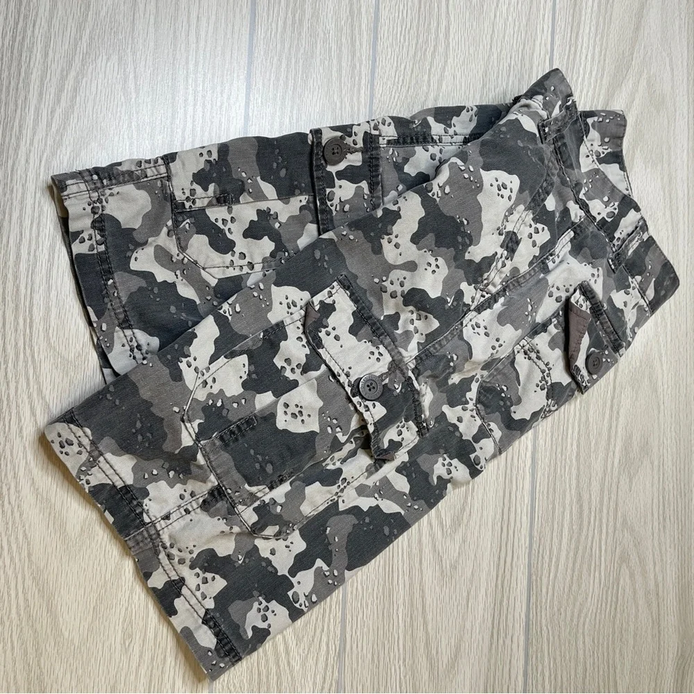 Levis levi’s gray
