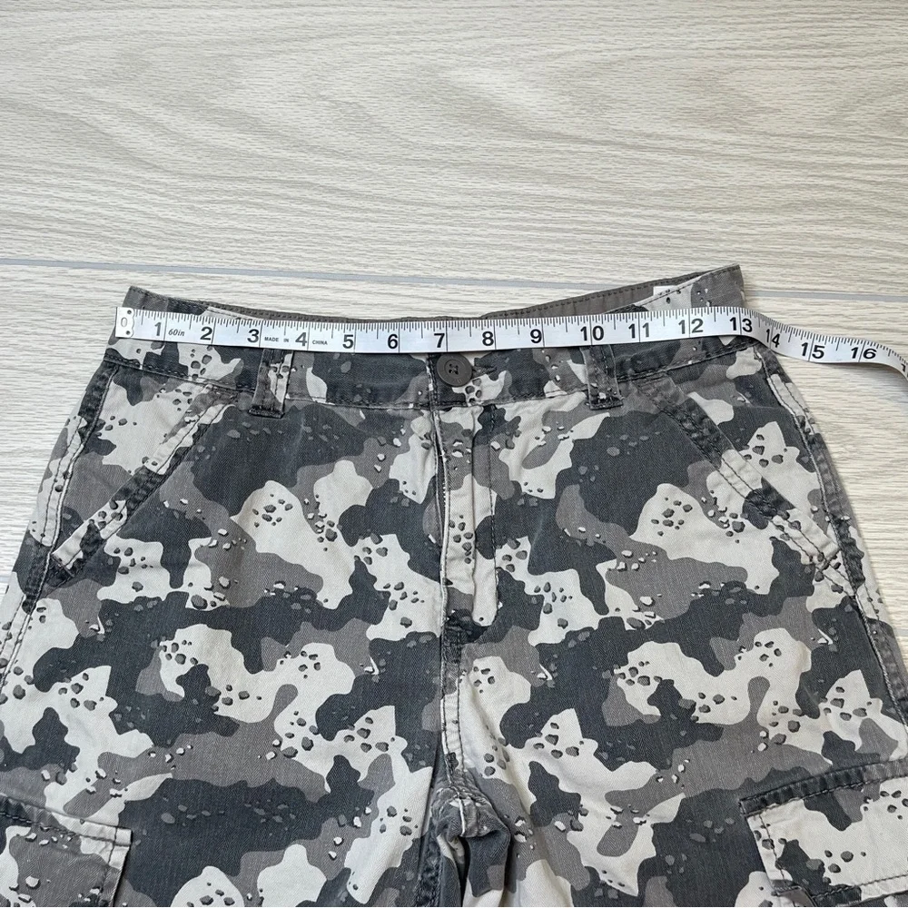 Levis levi’s gray