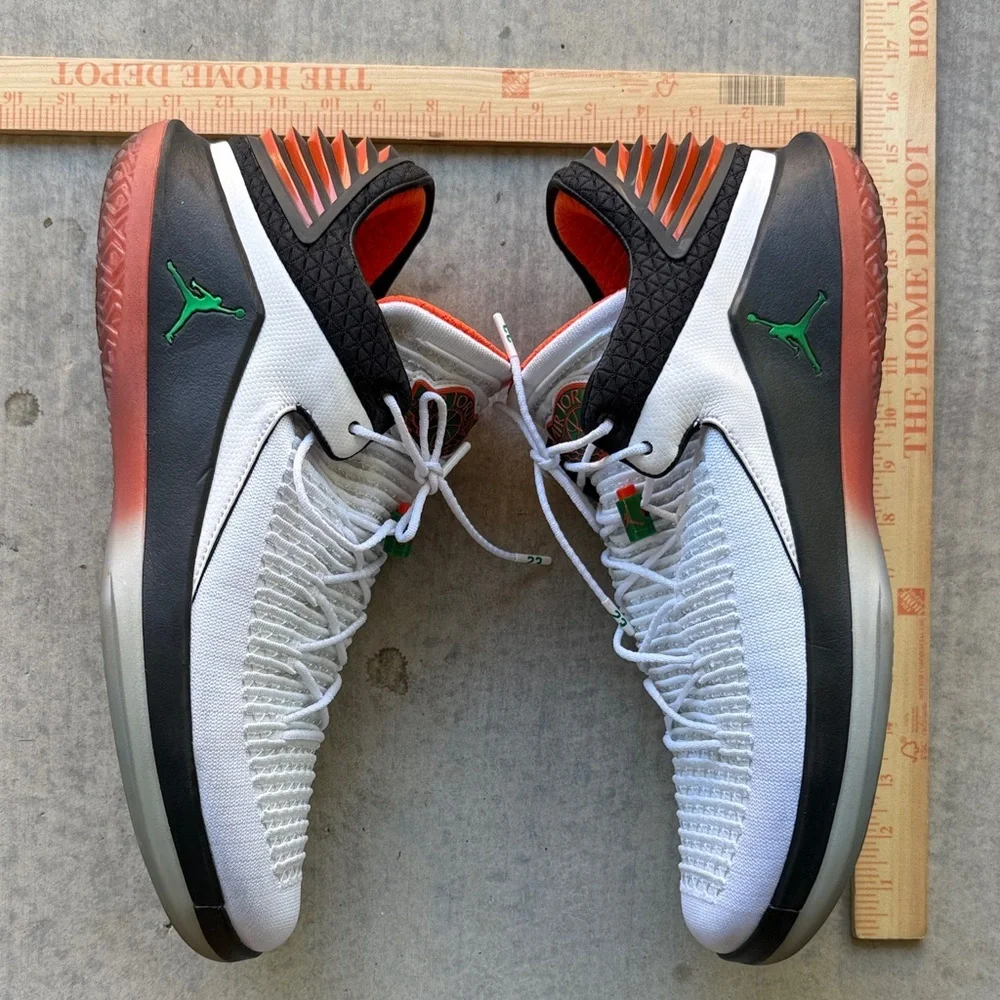 Air Jordan Be like Mike Gatorade XXXII 32 low RARE Sz 18