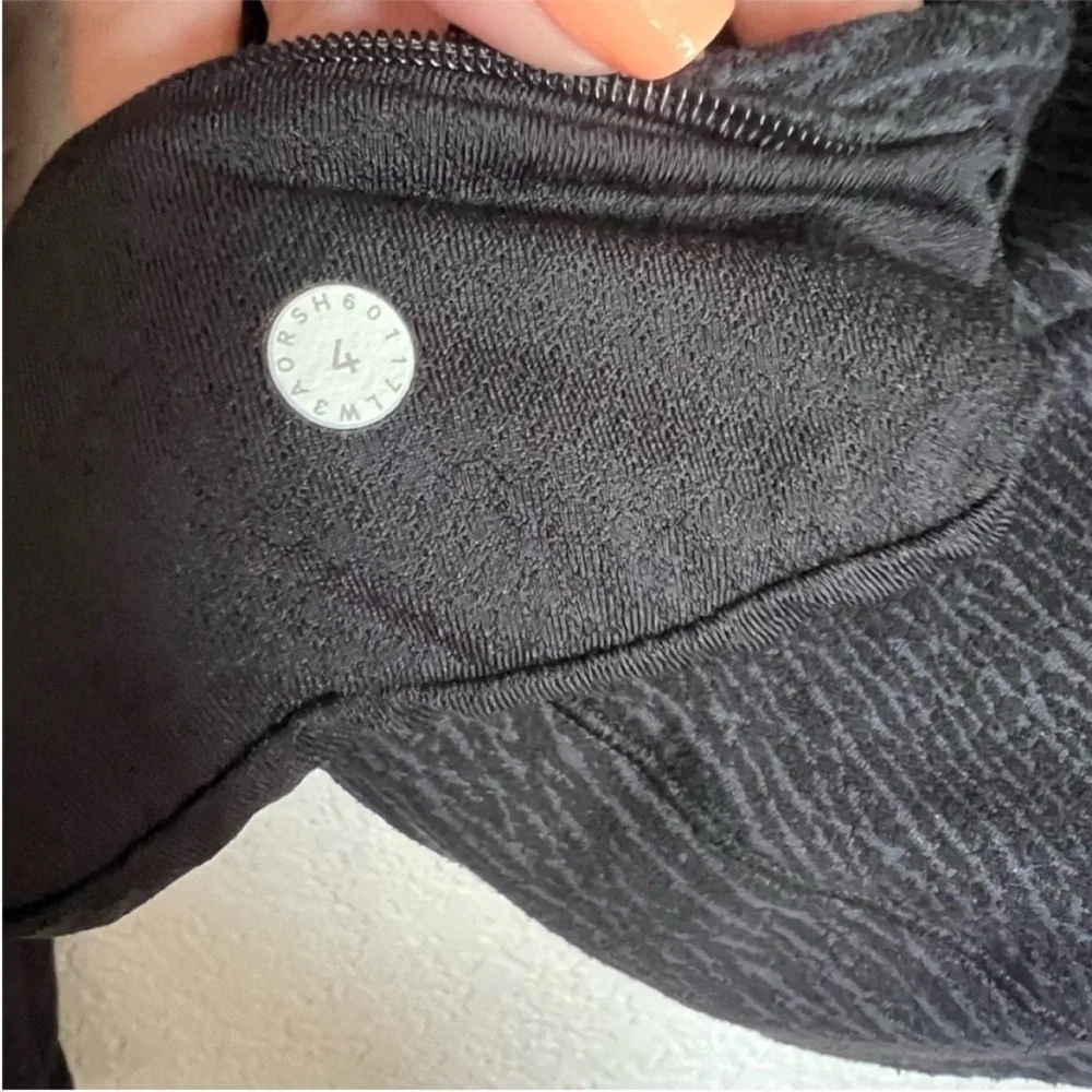Lululemon Squad Goals Hoodie in Pebble Jacquard Black Blue Tied