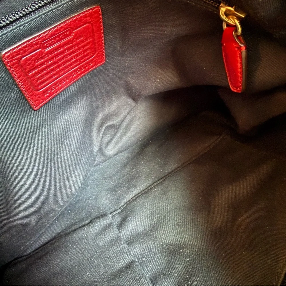 Coach legacy hobo