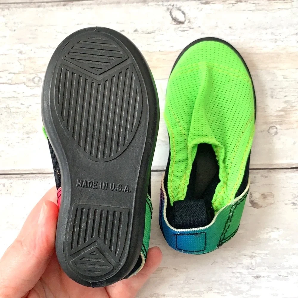 Baby Size 4 Water Shoes Socks Lime Green Black Unisex Infant SlipOns Water