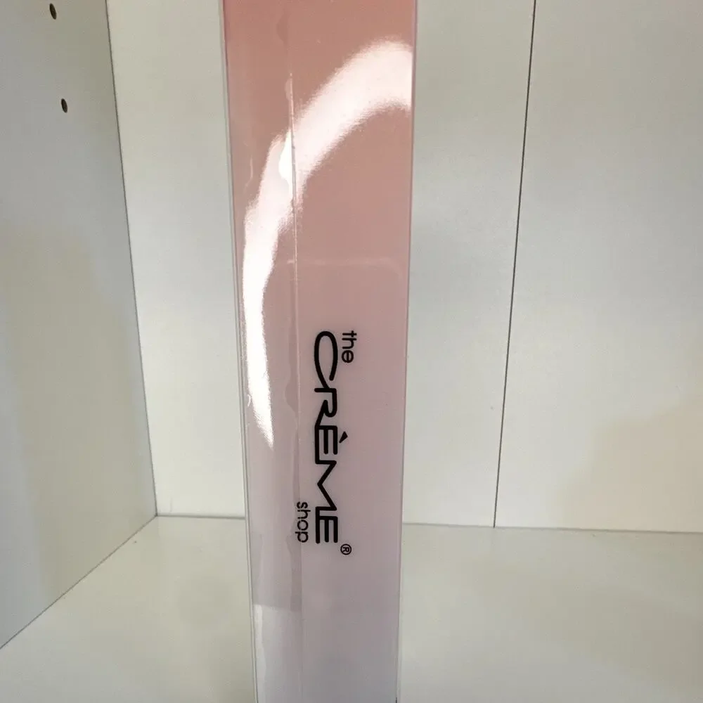 The Crème Shop mascara volumizing shop