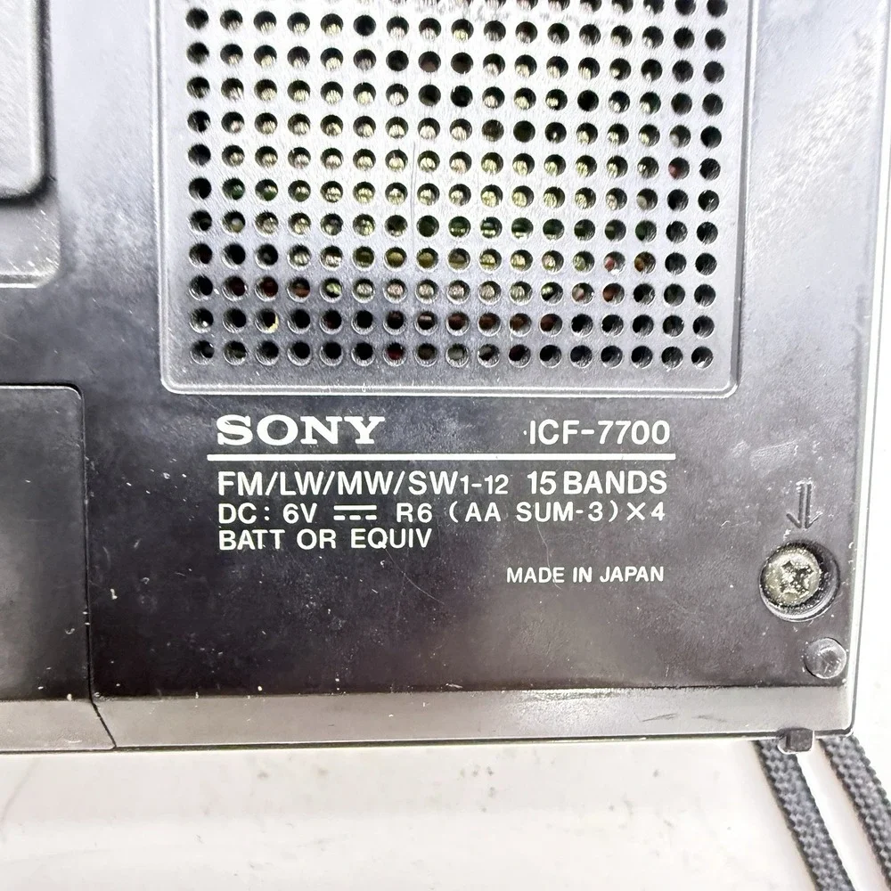 Sony ships 1–2