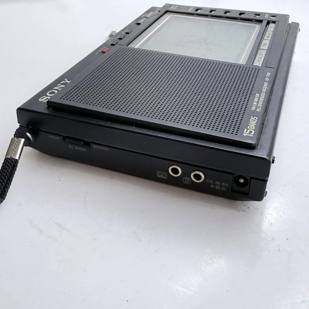 Sony ships 1–2
