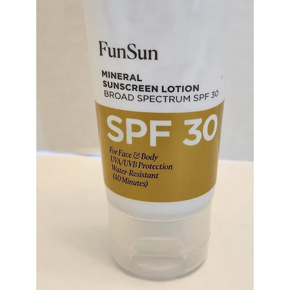Arbonne Fun Sun‎ MINERAL SUNSCREEN LOTION SPF 30 -5 Oz Sealed No Box
