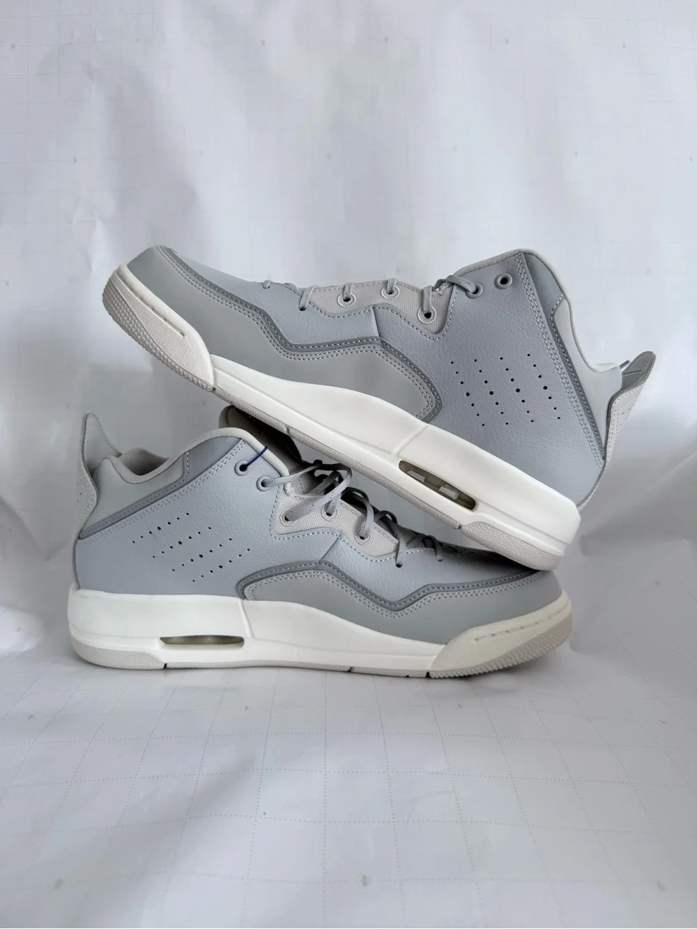 Jordan Men's Grey Low-Top Sneakers