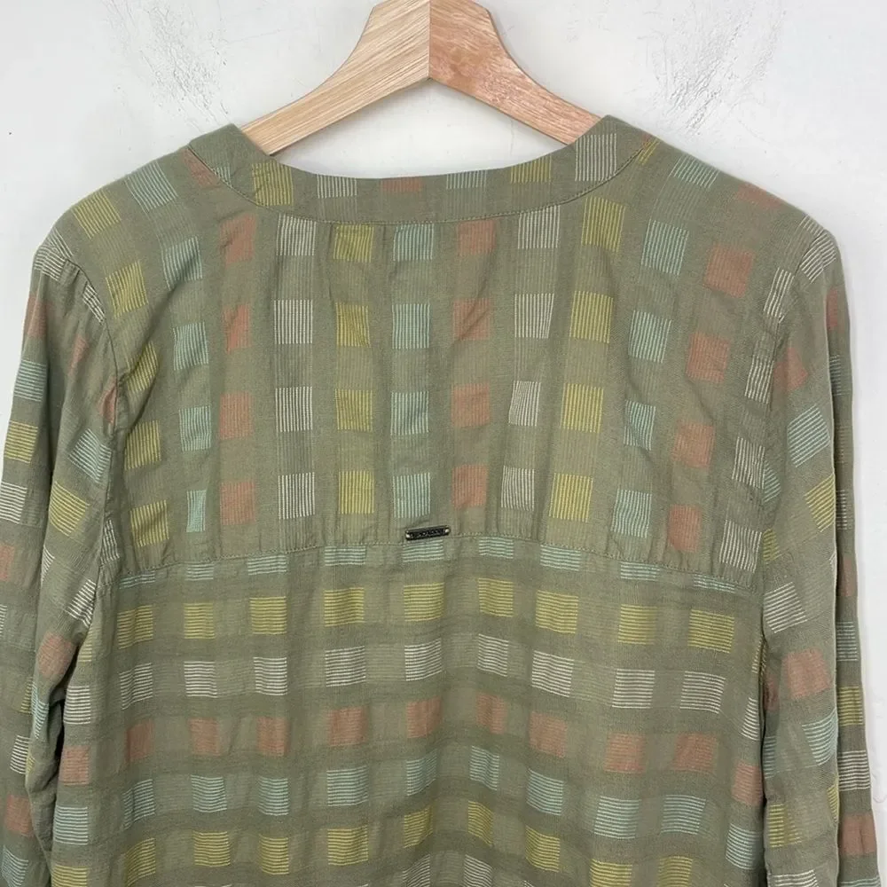 prAna Indra Top Geometric Print Multi Color Green size Large V Neck pullover