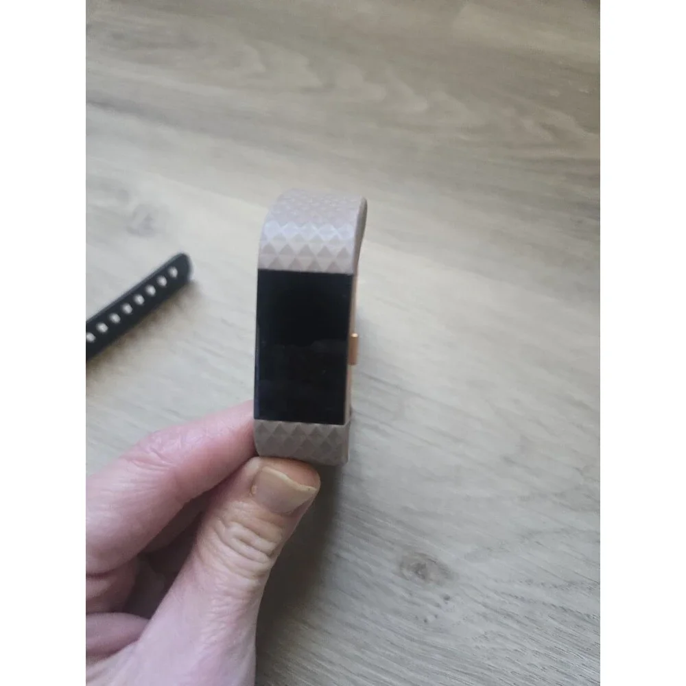 fitbit charge heart
