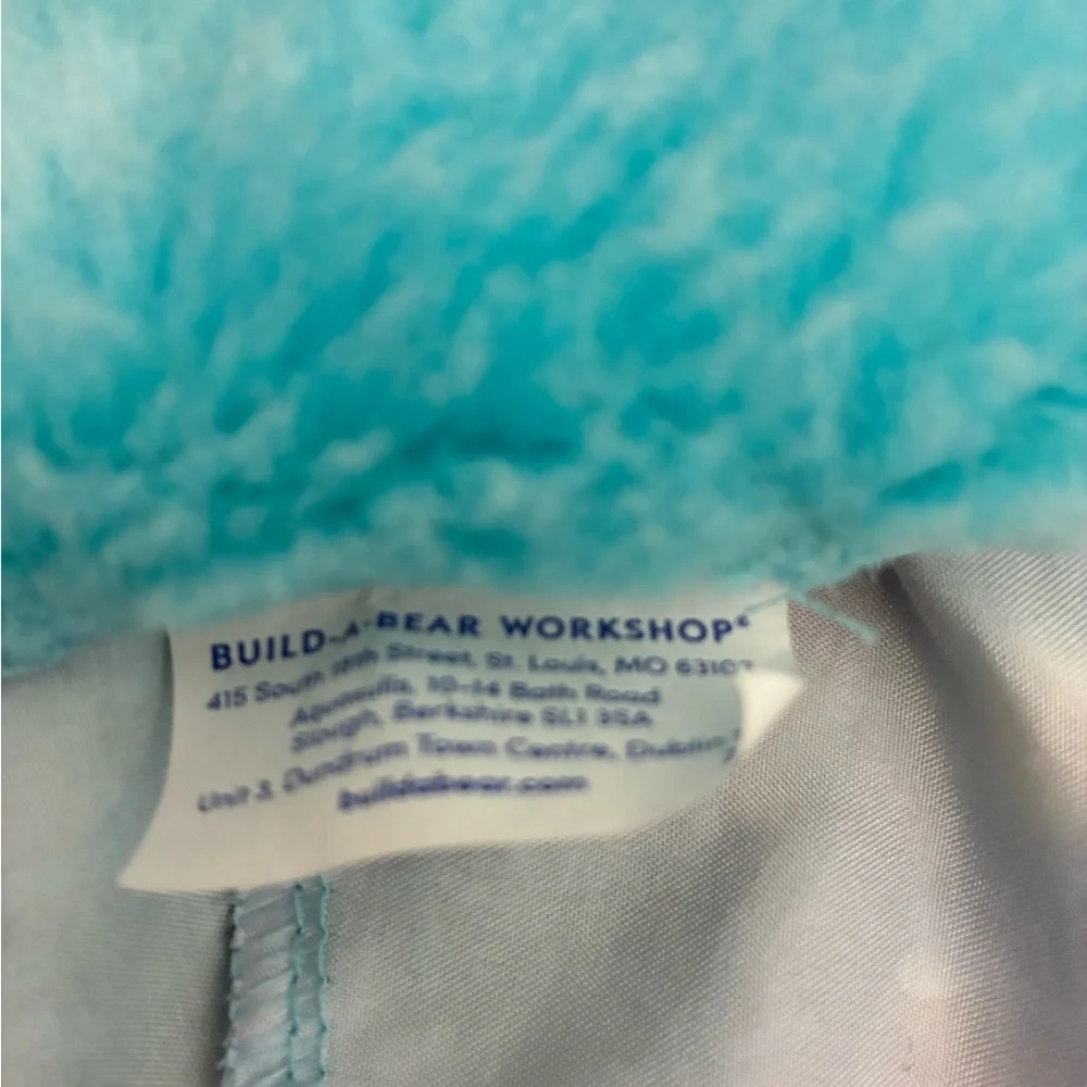 Build-A-Bear do stains