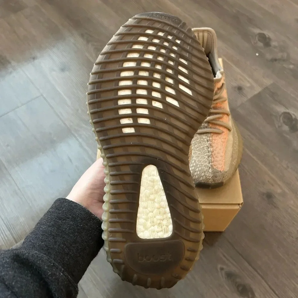 Adidas Yeezy Boost 350 V2 Sand Taupe size 5