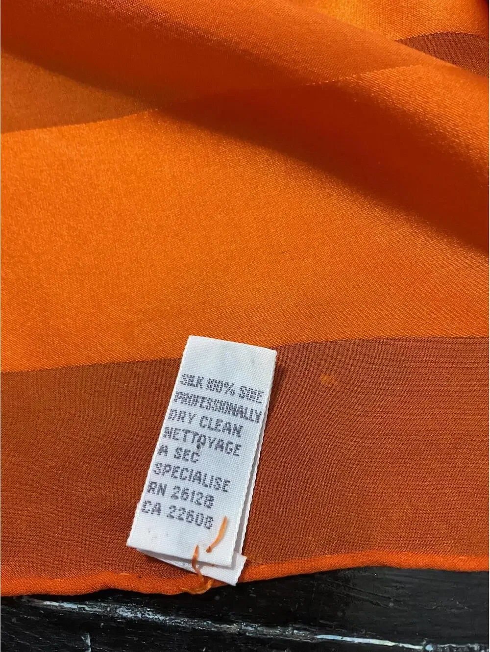 Echo orange sheen versatile