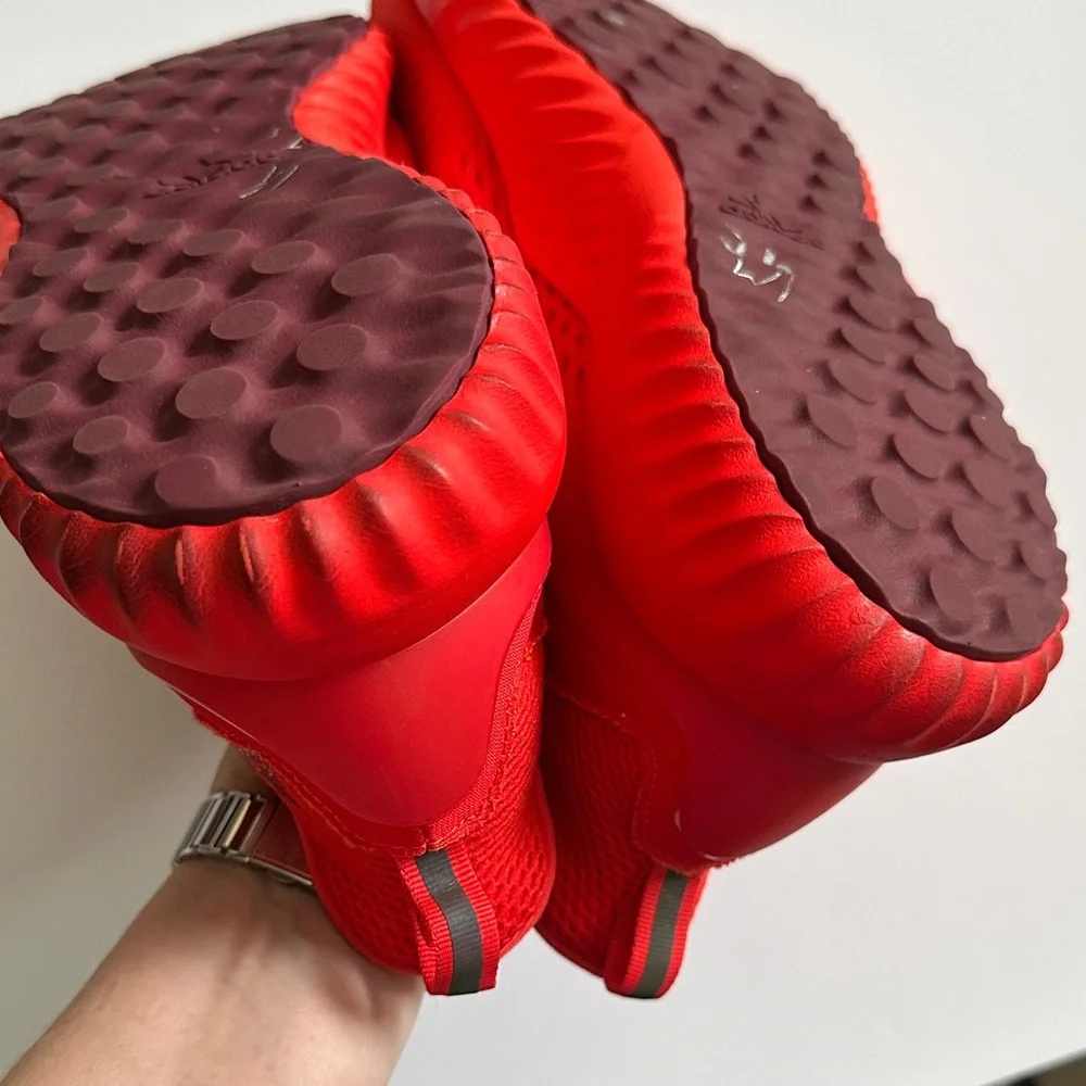 Adidas AlphaBounce Sneakers 12