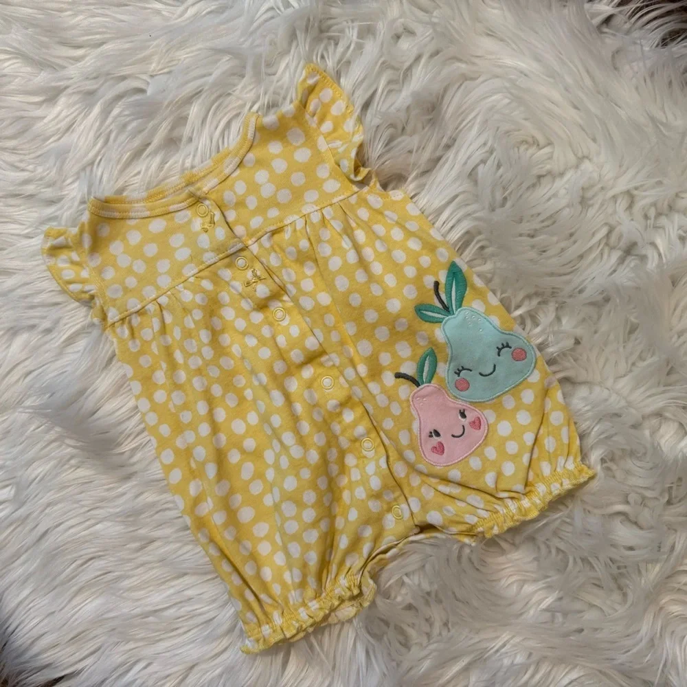 Carter’s Baby Girl Yellow Polka‎ Dot Pear Print Baby Romper Size 3 Months