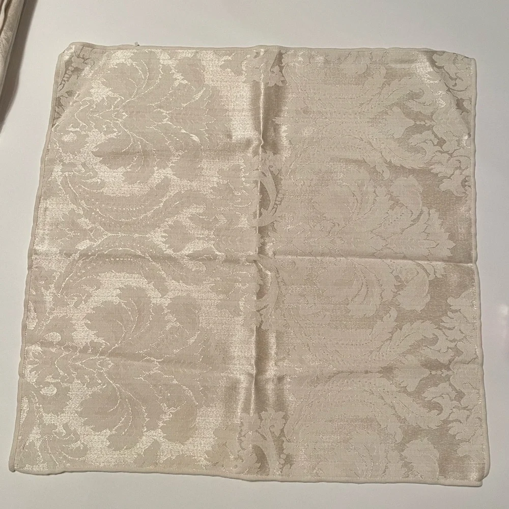 Bardwil Damask napkins set of 12 white bridal elegant‎ 16” x 16”