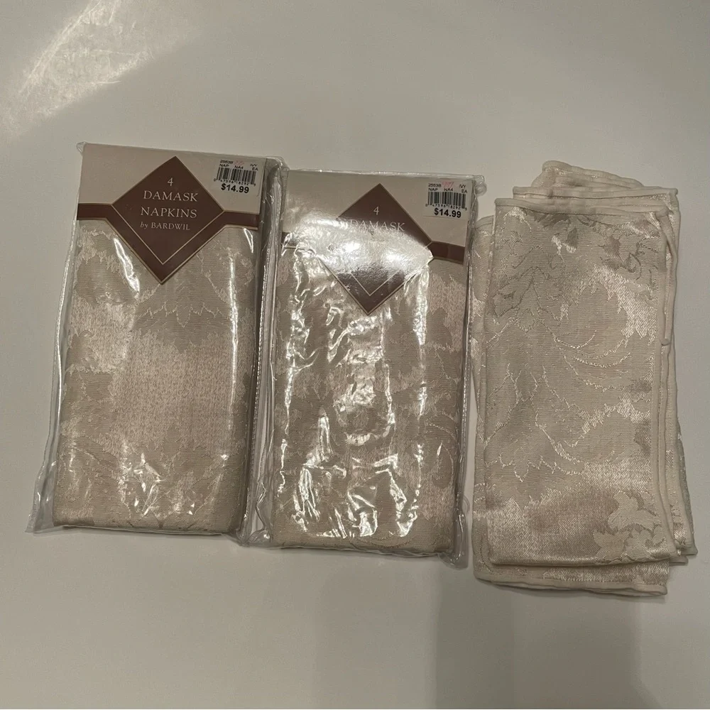 Bardwil Linens napkins 12