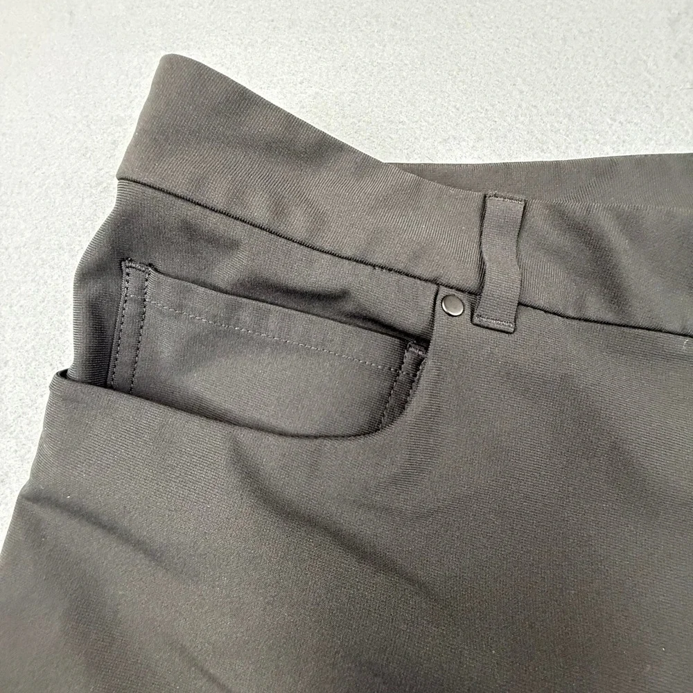 VRST athletic pants