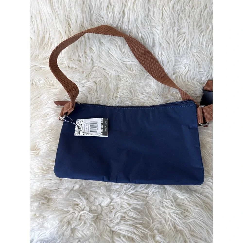 The Sak esperato nylon