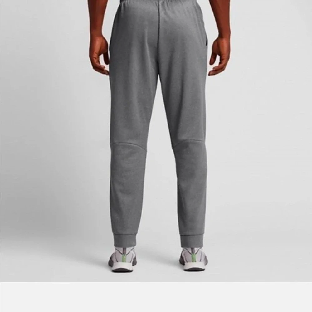 Nike therma fit