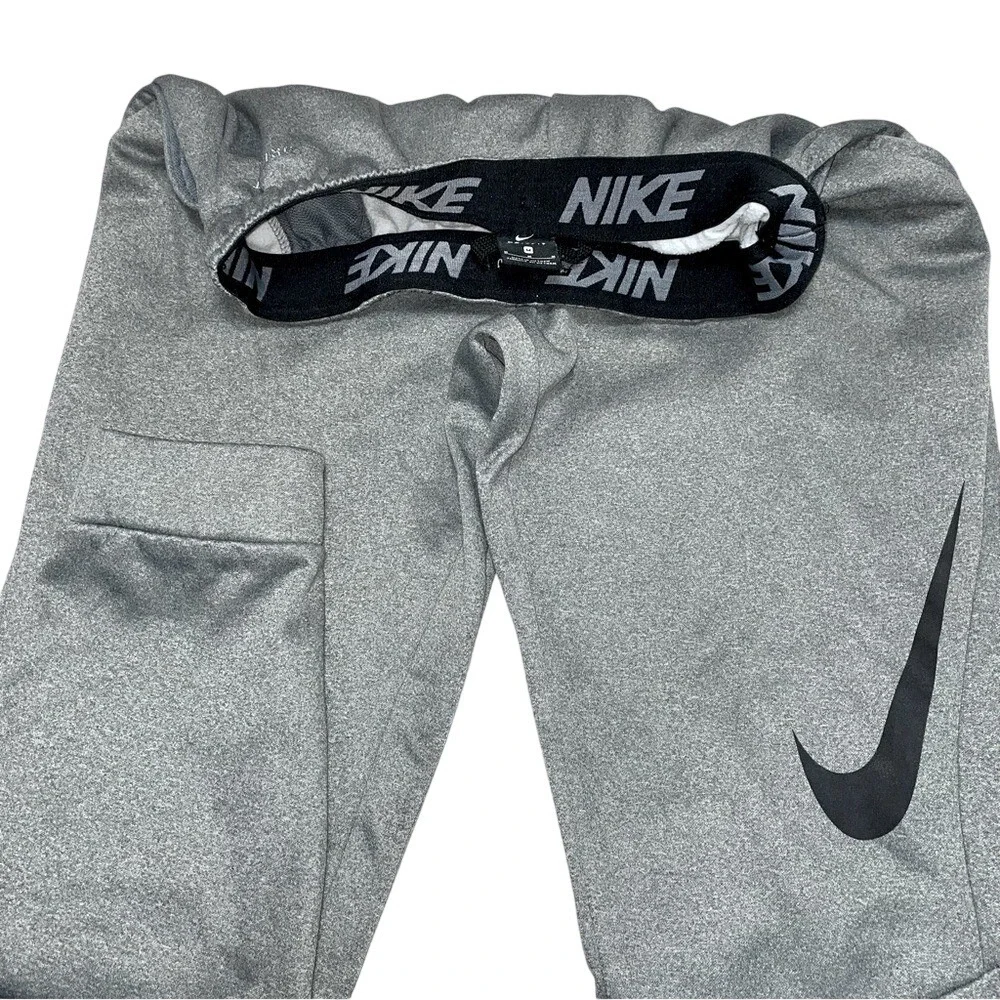 Nike therma fit