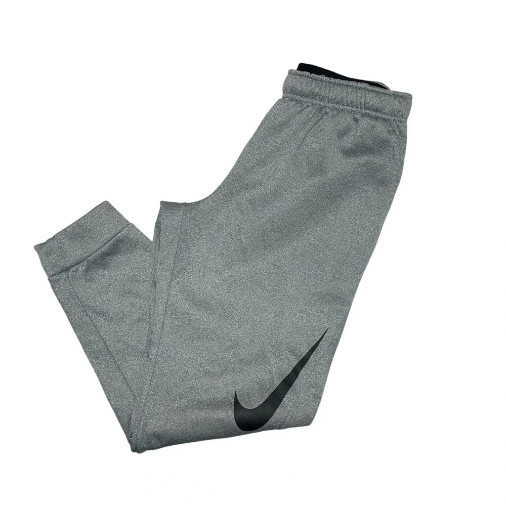 Nike therma fit