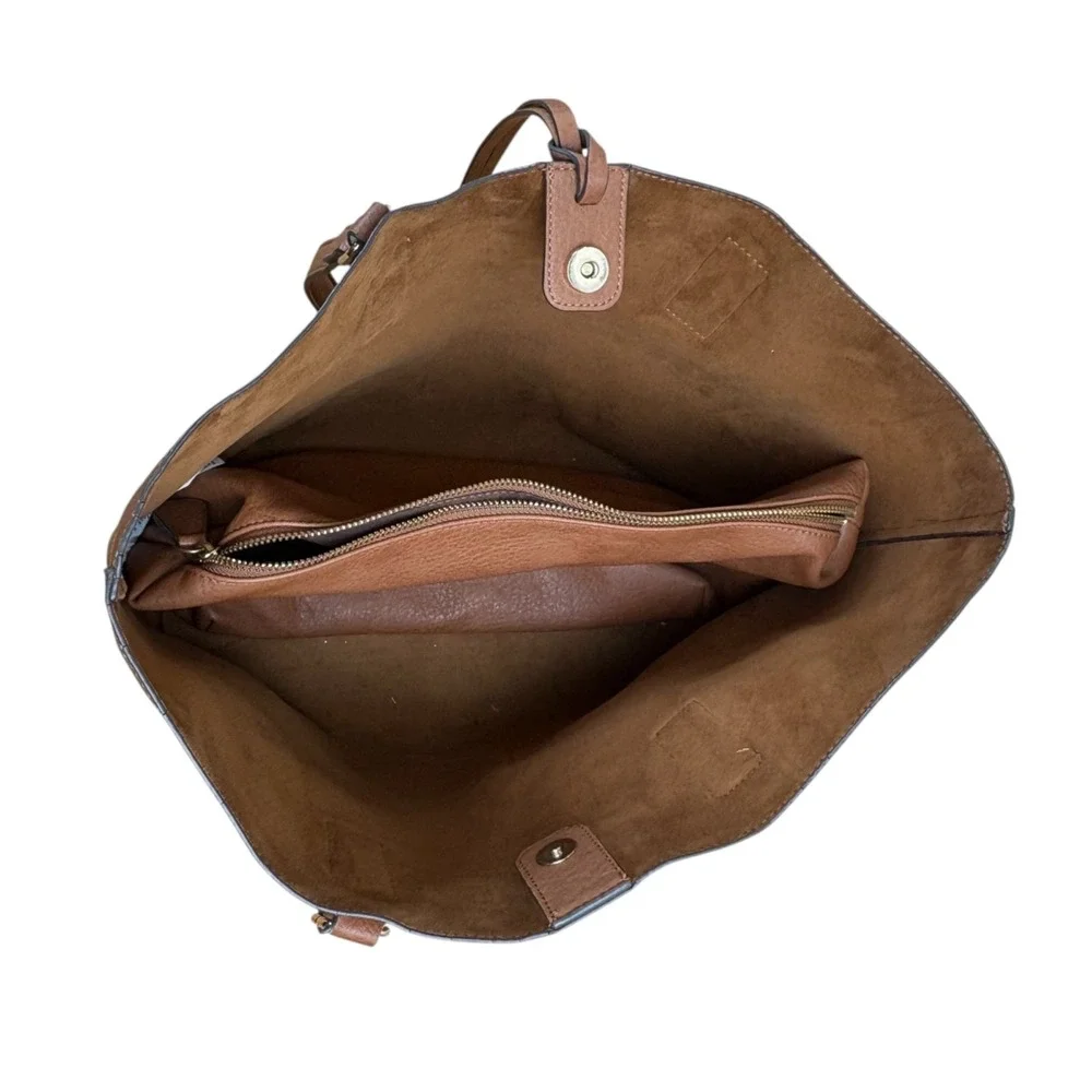 Aldo see one handle