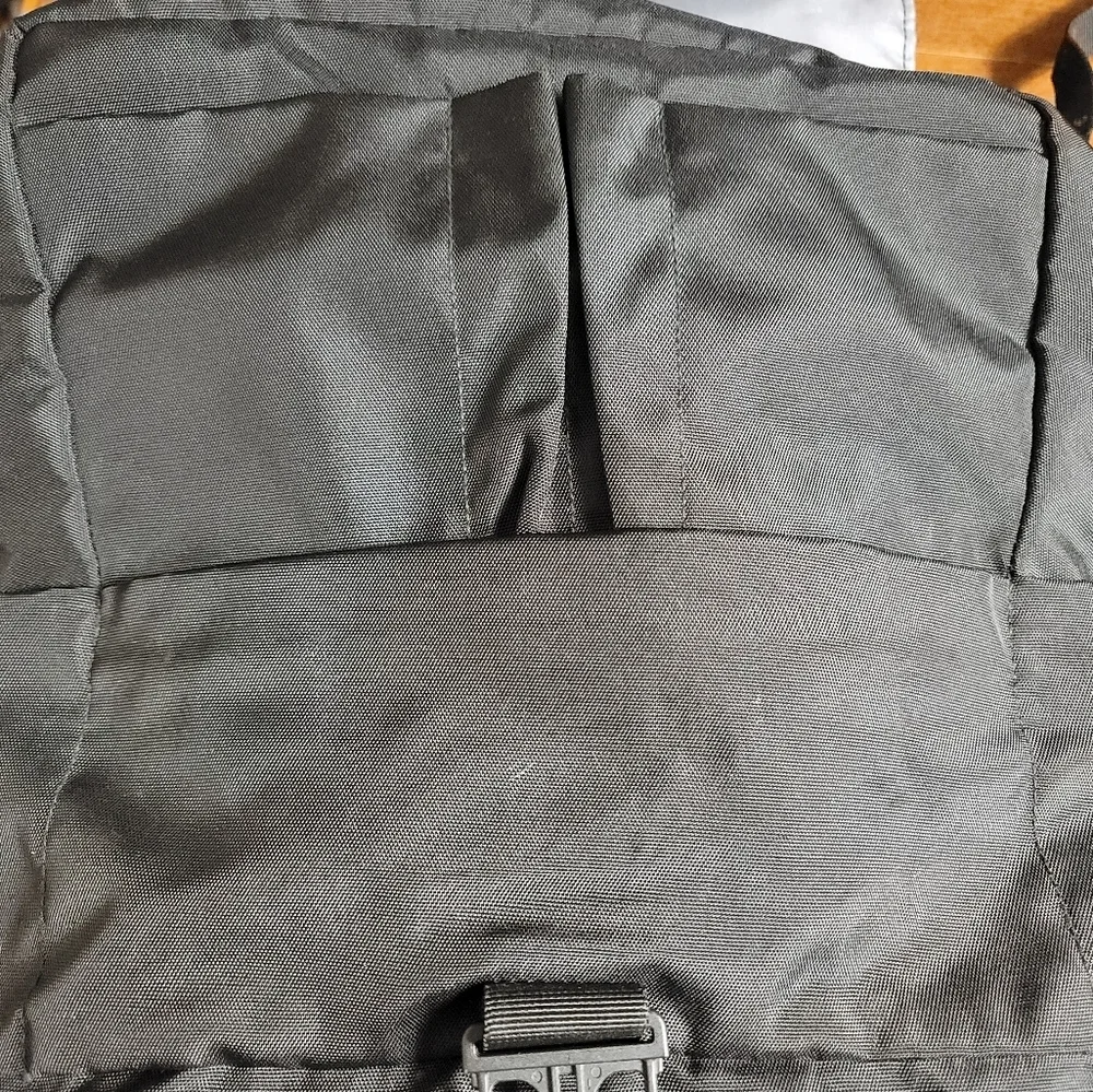 Manfrotto Bravo DSLR Camera Laptop & Equipment Backpack Bag - Black