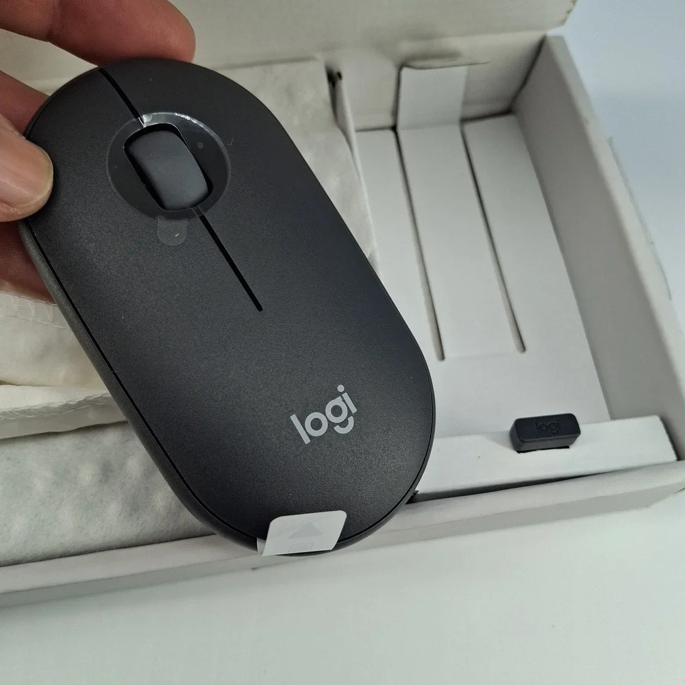 Logitech pebble combo