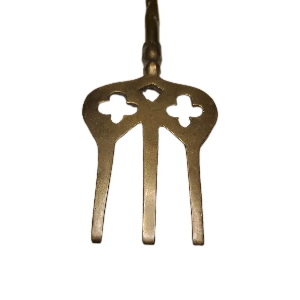 Vintage English BRASS FIREPLACE TOASTING FORK 19 & 3/4 inches Ship With Sails