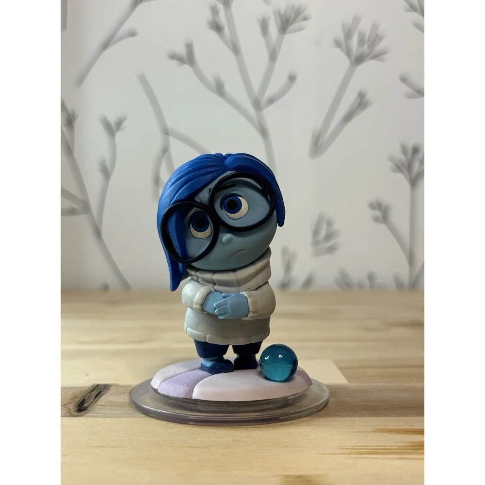 Disney Infinity 3.0 Fear, Disgust, Joy, Anger, Sadness Figures & Play Piece