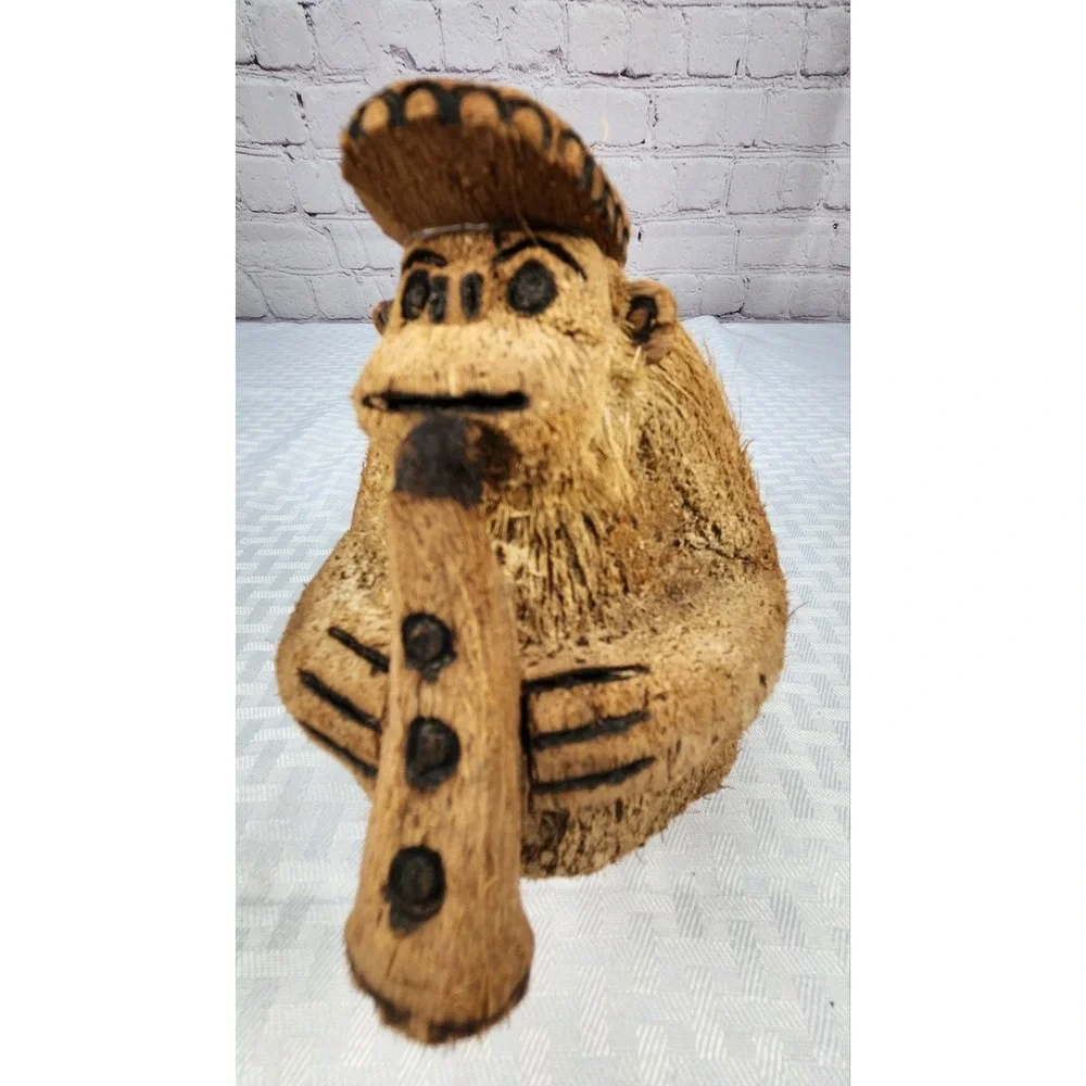 Vintage Hand Carved Coconut Gorilla Wearing Hat & Smoking Pipe Figurine Aruba
