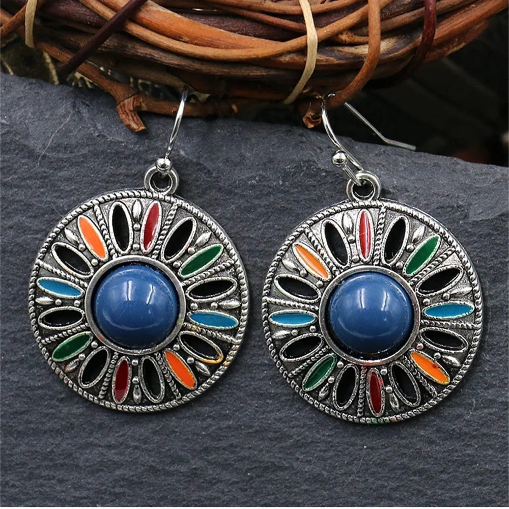 Fashion Jewelry bold artistic