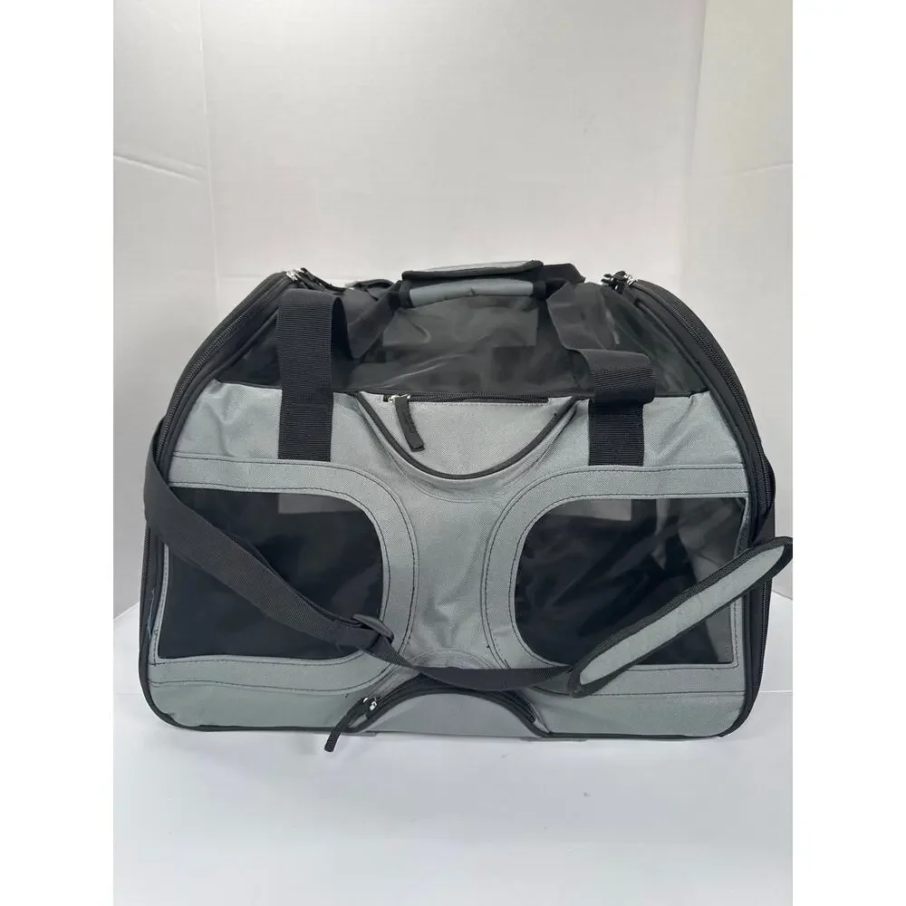 Katziela Luxury Rider Travel Pet Carrier Missing Wheels