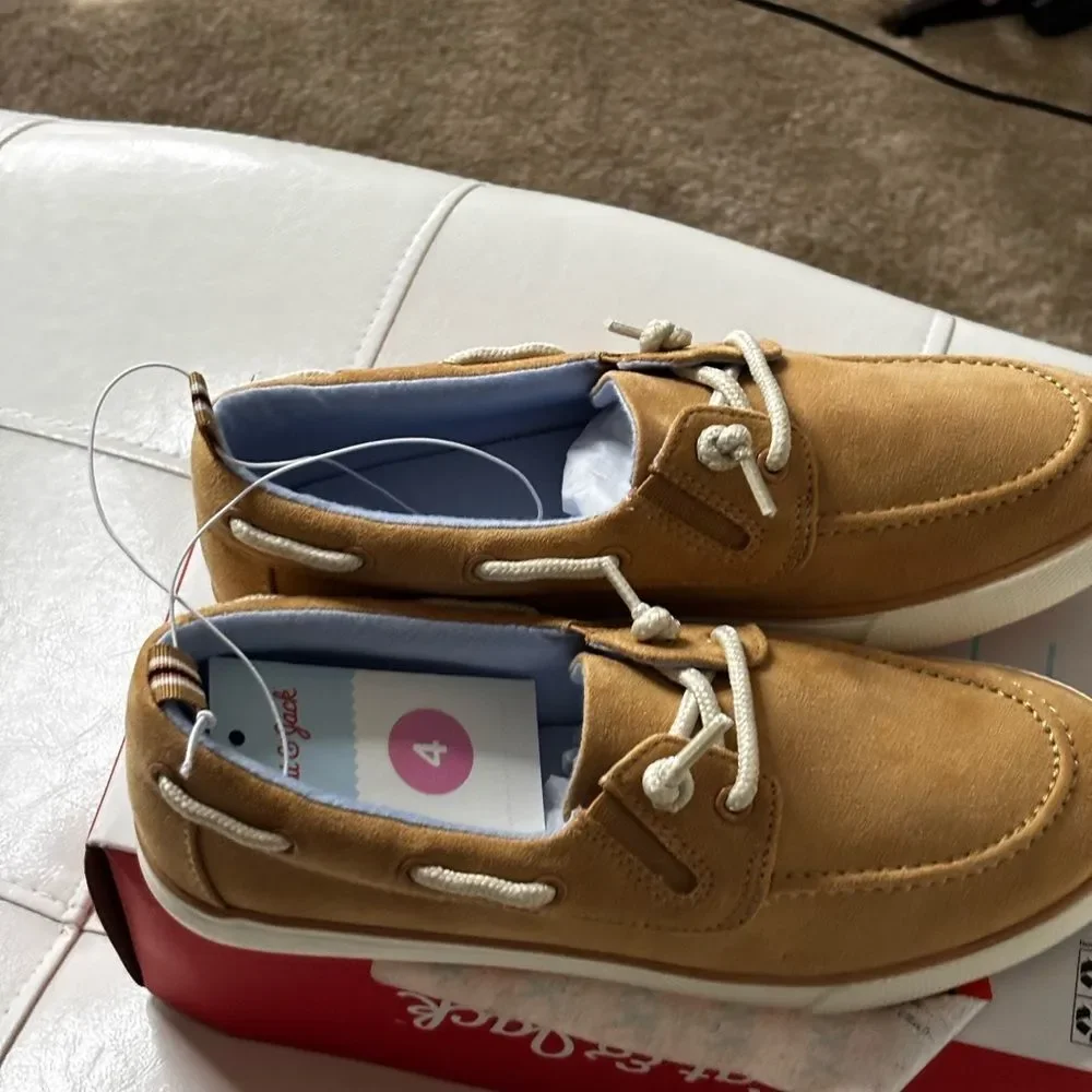 Cat & Jack stylish tan
