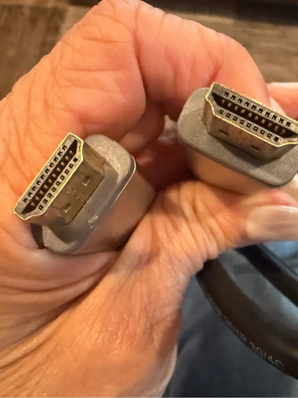 Rocketfish hdmi grey