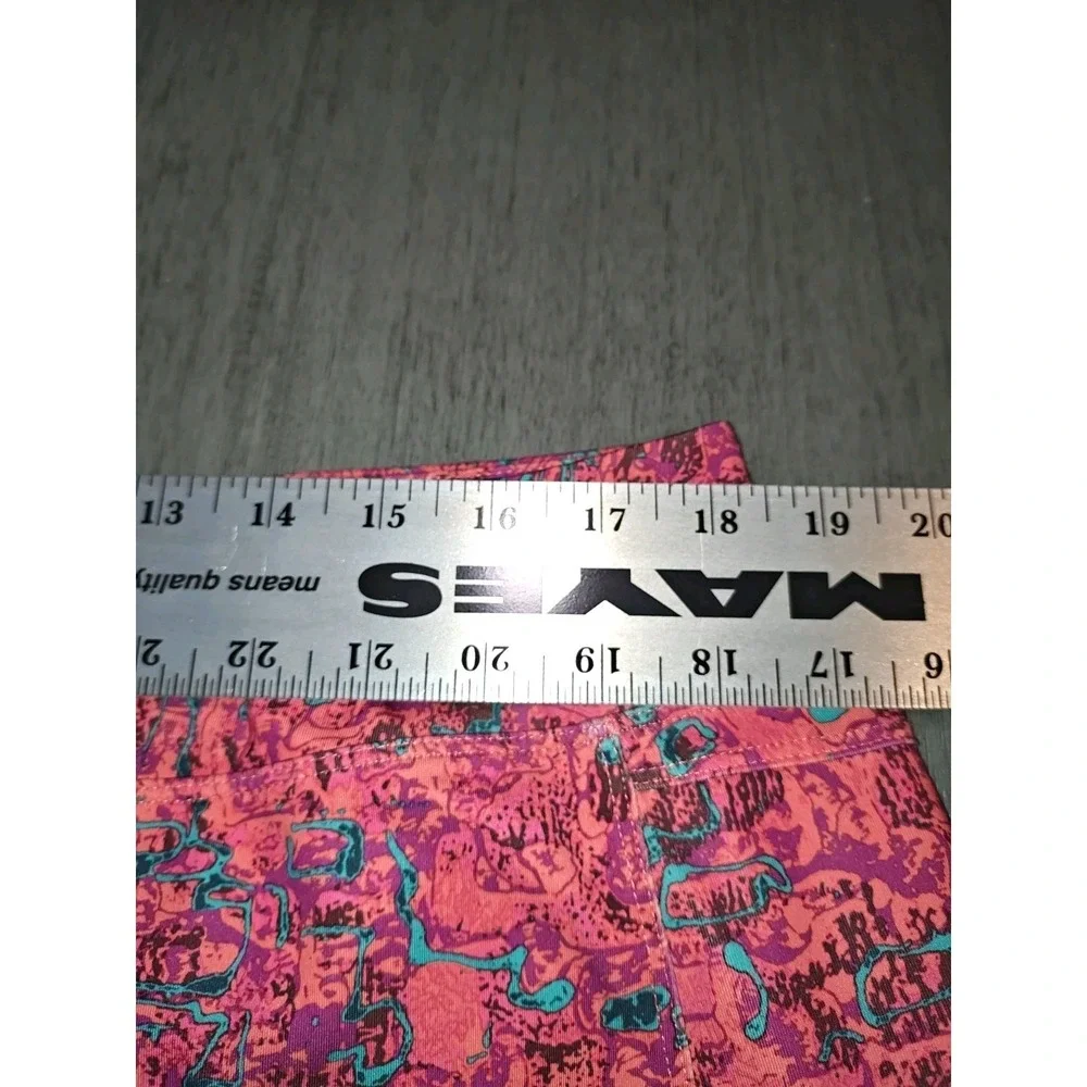 Royal Robbins Woman's XL Trim Fit Skort Pink Print Outdoor Hiking & Golfing
