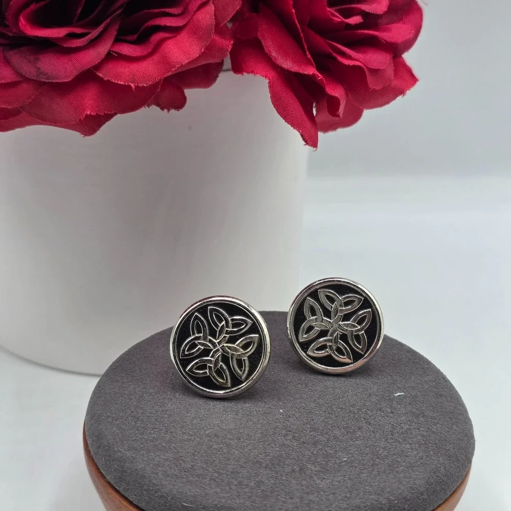 Foster Celtic Knot Cufflinks Silver Tone Round Men's Formal Wear Old Money