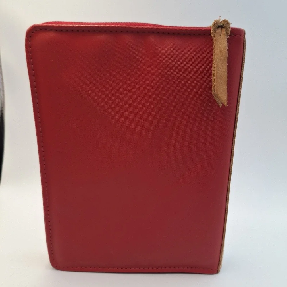 Jon‎ Hart Design Red Coated Canvas 9