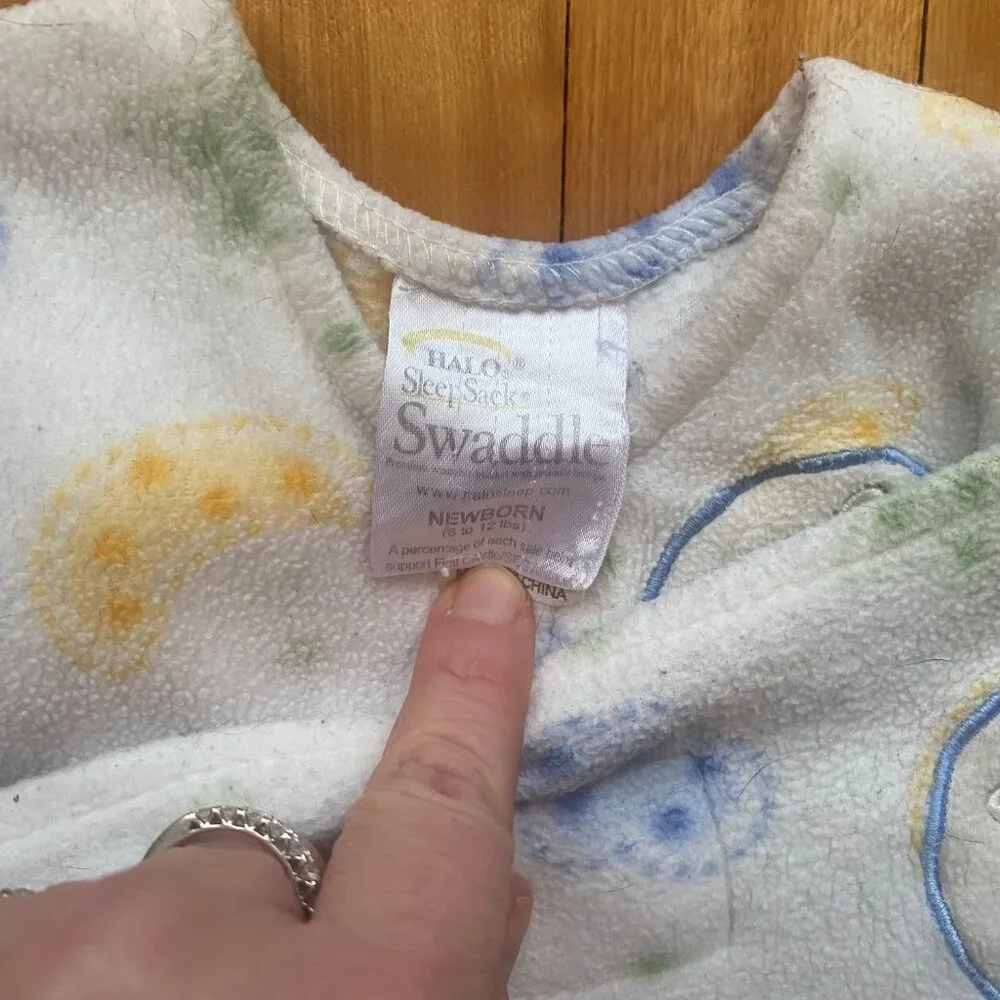 Halo Pastel Swaddle Fleece Sleep Sack w/ Star & Moon‎ Design Size Newborn  G8