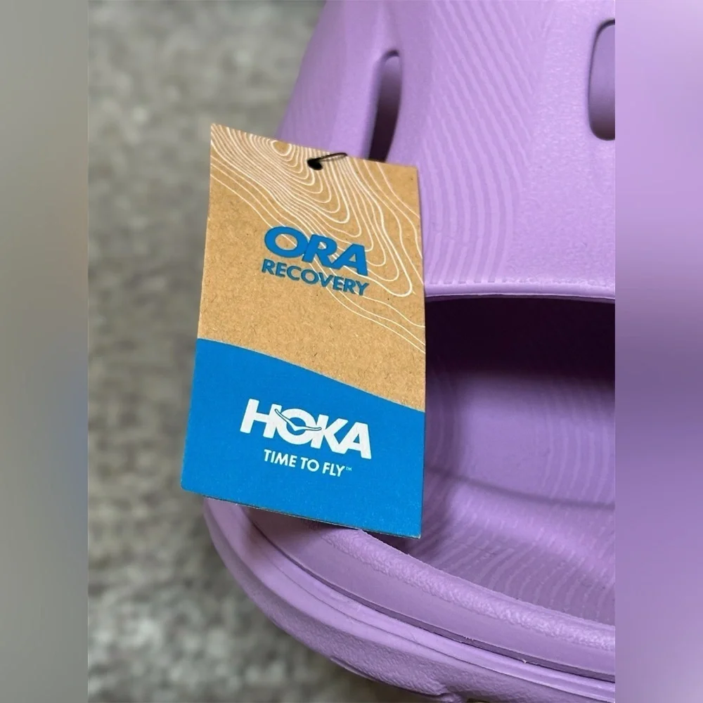 Hoka new ora