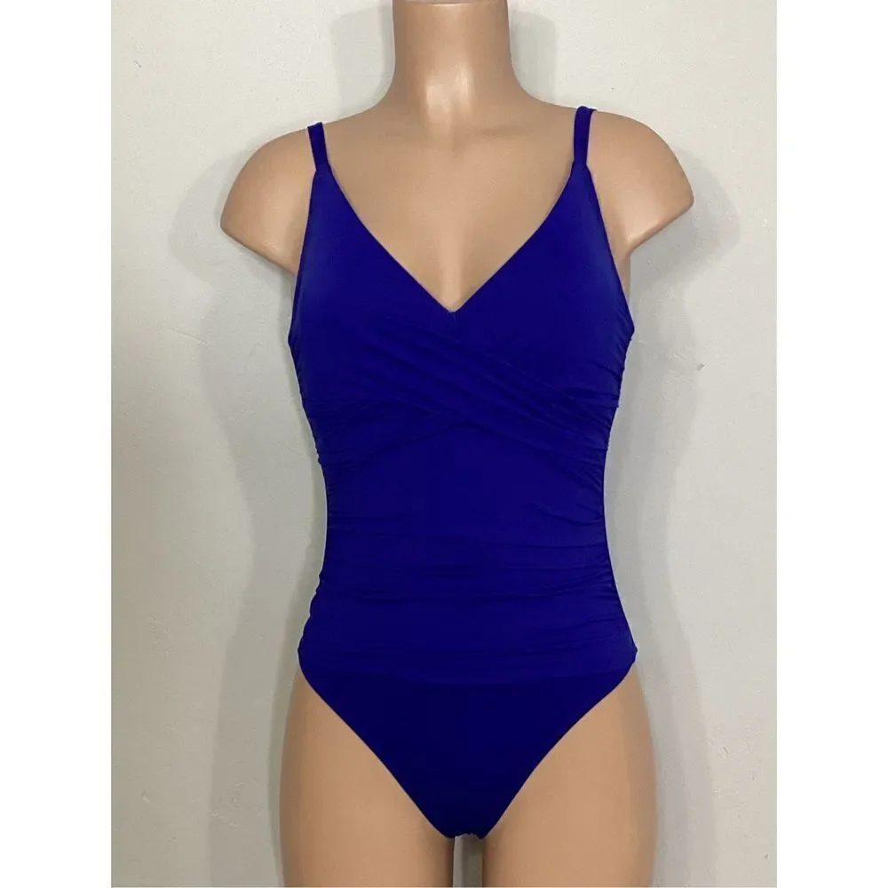 Tommy Bahama jump water