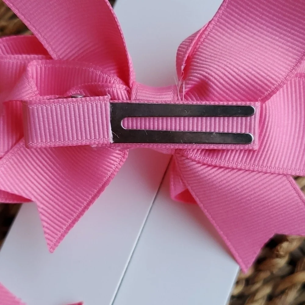 NWT Boutique Layered Pigtail Bows Set of 2