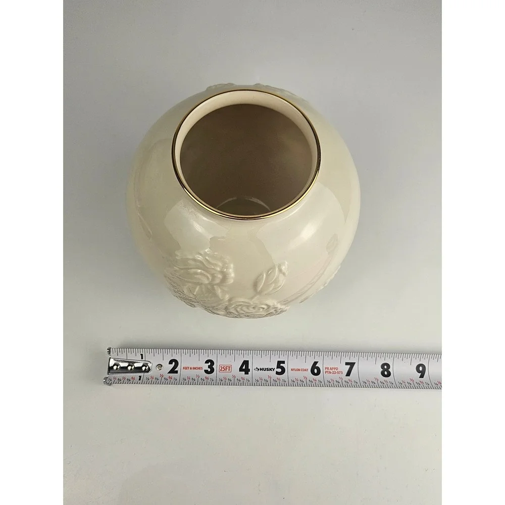 Lenox Forever Roses Ivory China‎ Vase Gold Rim Embossed Roses 1995 USA