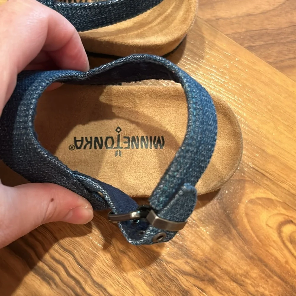 Minnetonka girls sandals