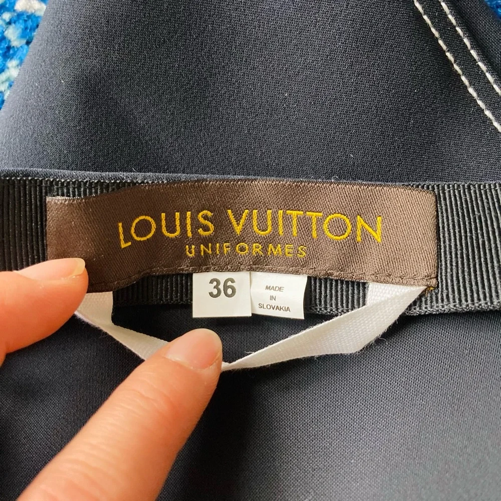 NWT LOUIS VUITTON UNIFORM BLACK STRIPE SKIRT