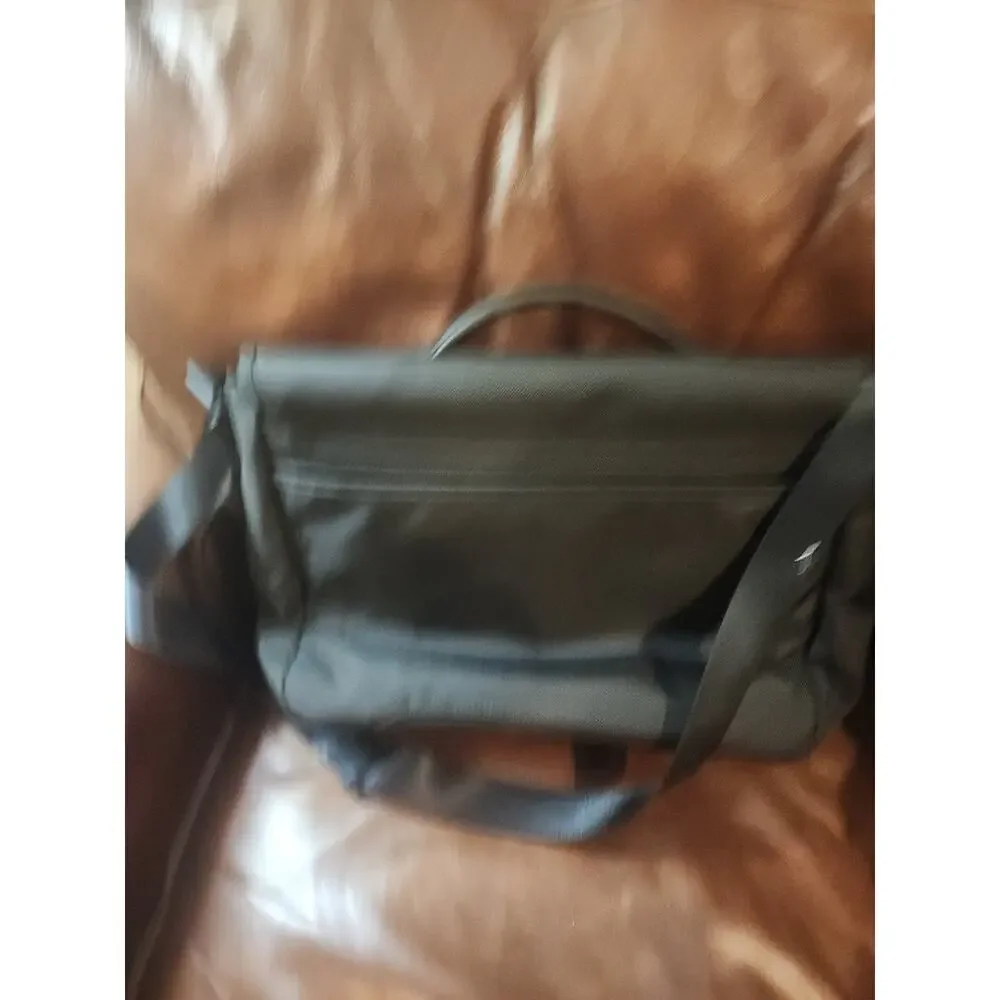 Tumi soft shipped