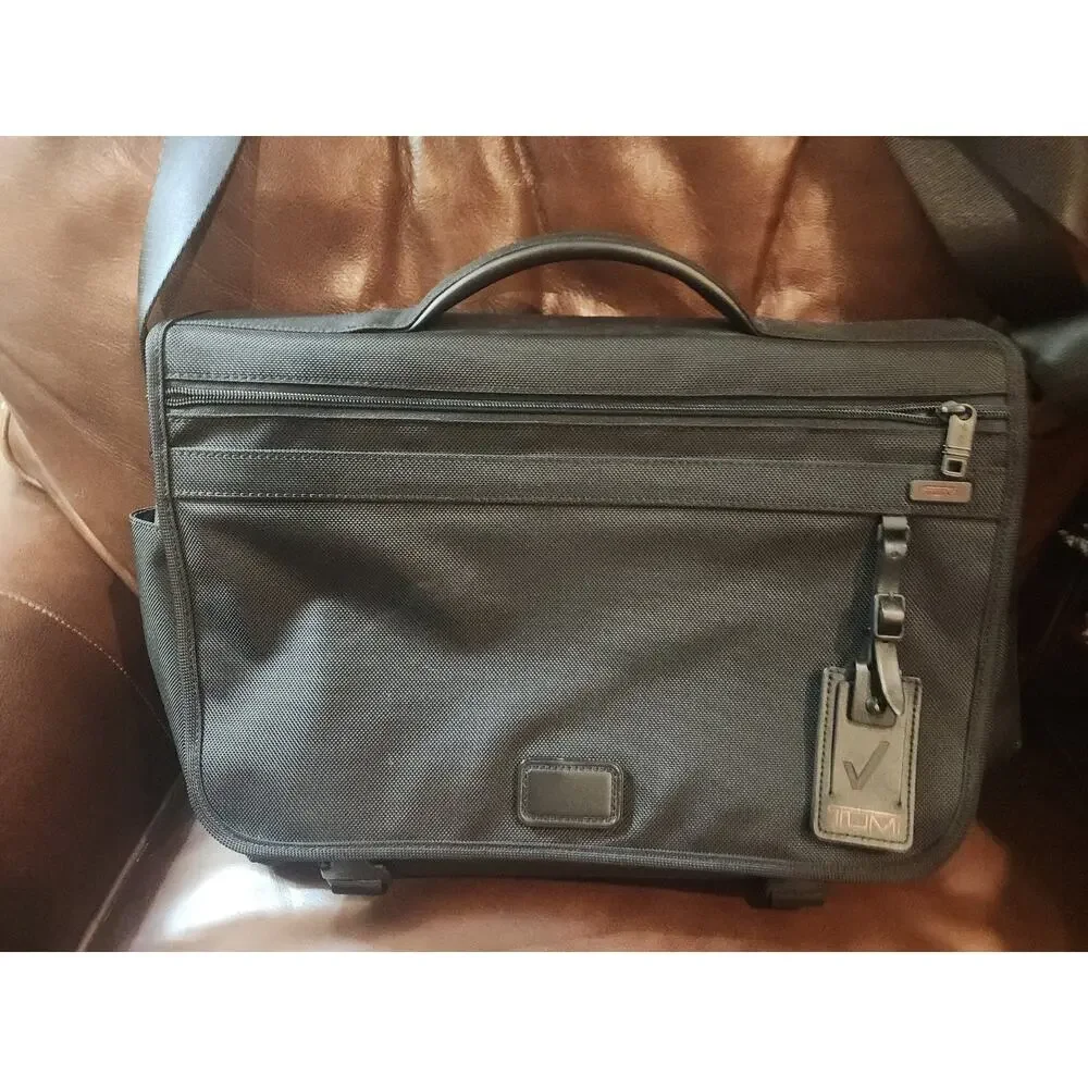 Tumi usps nylon work