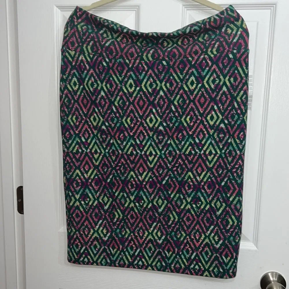LuLaRoe please review